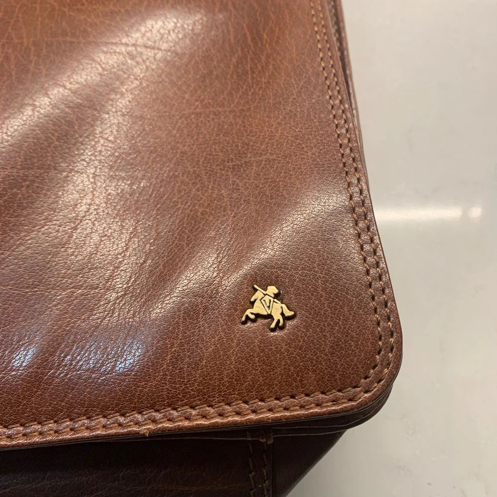 Visconti London Brown Leather Messenger Bag